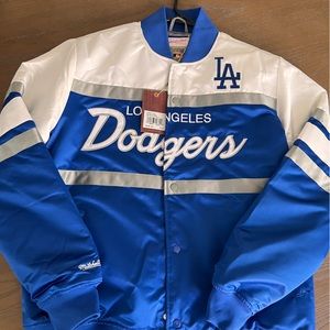 BRAND NEW MENS DODGERS JACKET